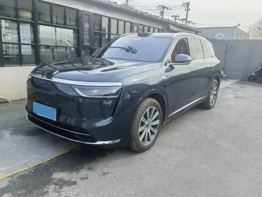 2025 AITO AITO M8 REEV 160HP REEV 53.4KWH,autocango,china used car exporter,china ev exporter,chinese used car exporter,chinese used ev exporter