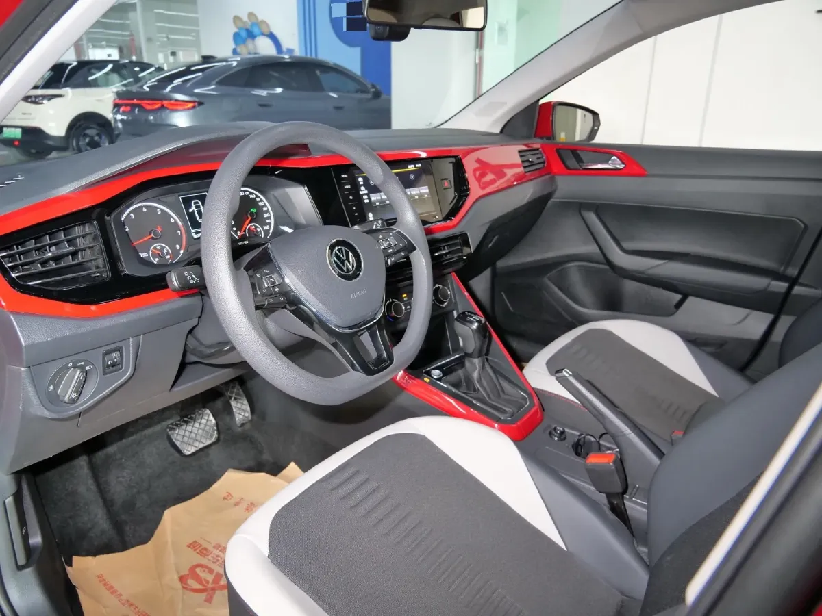 2021 Haval H6 1.5T 169HP L4 7DCT,autocango,china used car exporter,china ev exporter,chinese used car exporter,chinese used ev exporter