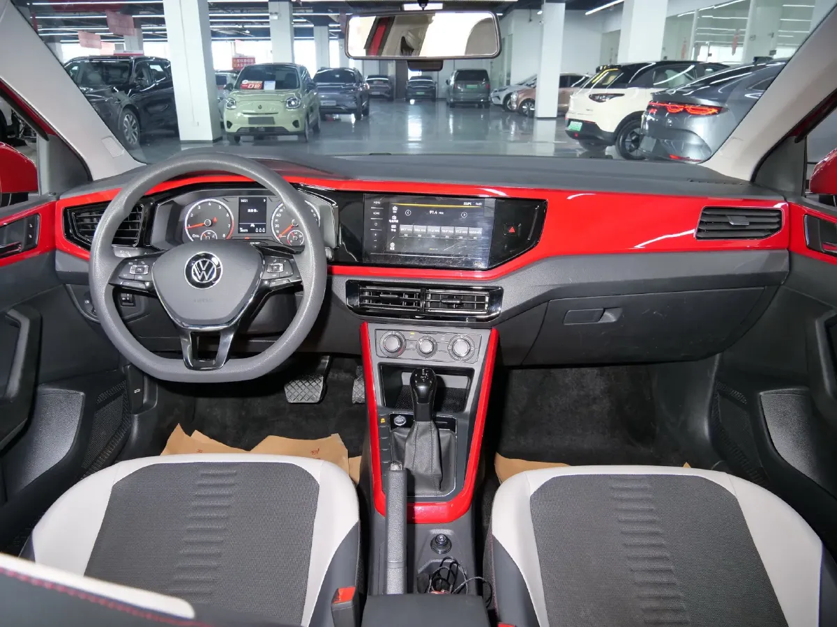 2021 Haval H6 1.5T 169HP L4 7DCT,autocango,china used car exporter,china ev exporter,chinese used car exporter,chinese used ev exporter