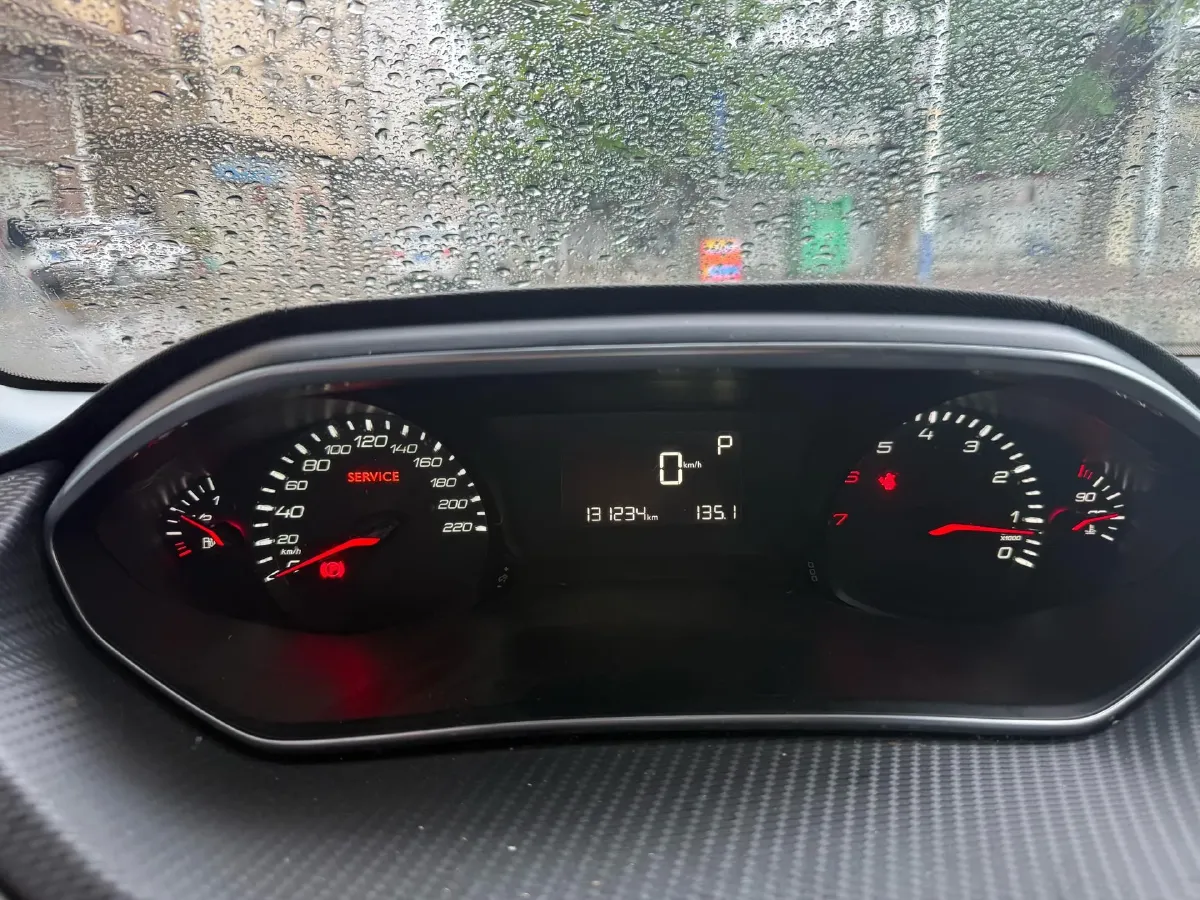 2018 Peugeot 308 1.2T 136HP L3 6AT,autocango,china used car exporter,china ev exporter,chinese used car exporter,chinese used ev exporter