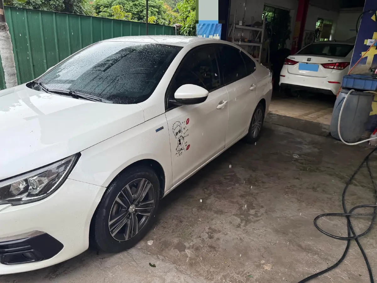 2018 Peugeot 308 1.2T 136HP L3 6AT,autocango,china used car exporter,china ev exporter,chinese used car exporter,chinese used ev exporter