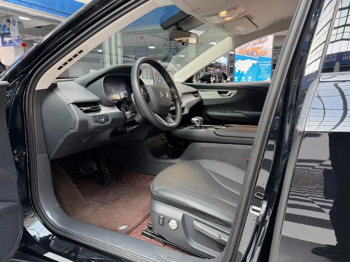 2024 HongQi E-QM5 BEV 72KWH,autocango,china used car exporter,china ev exporter,chinese used car exporter,chinese used ev exporter