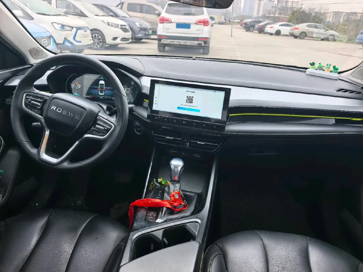 2021 Roewe i5 1.5L 120HP L4 CVT,autocango,china used car exporter,china ev exporter,chinese used car exporter,chinese used ev exporter