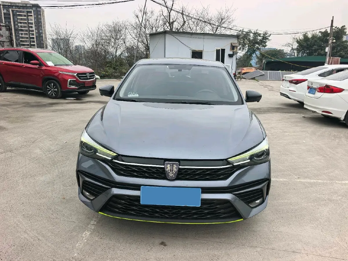 2021 Roewe i5 1.5L 120HP L4 CVT,autocango,china used car exporter,china ev exporter,chinese used car exporter,chinese used ev exporter
