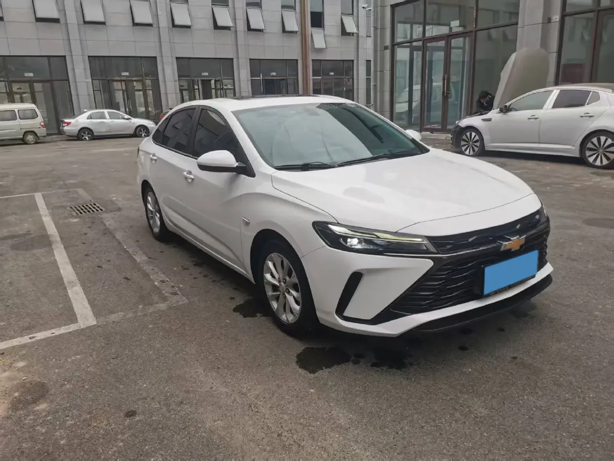 2023 Chevrolet Monza 1.5L 113HP L4 6DCT,autocango,china used car exporter,china ev exporter,chinese used car exporter,chinese used ev exporter