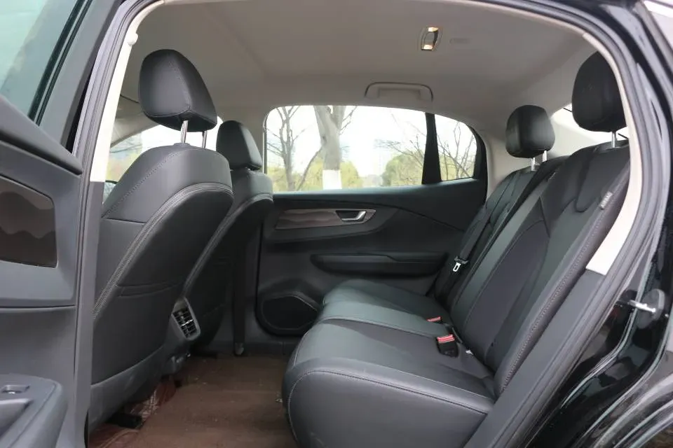 2024 HongQi E-QM5 BEV 60KWH,autocango,china used car exporter,china ev exporter,chinese used car exporter,chinese used ev exporter