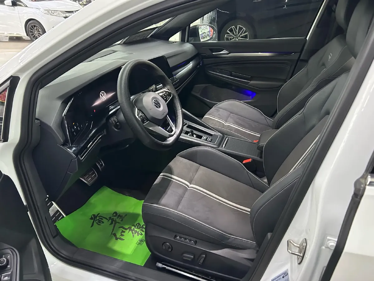 2023 Volkswagen Golf 1.4T 150HP L4 7DCT,autocango,china used car exporter,china ev exporter,chinese used car exporter,chinese used ev exporter