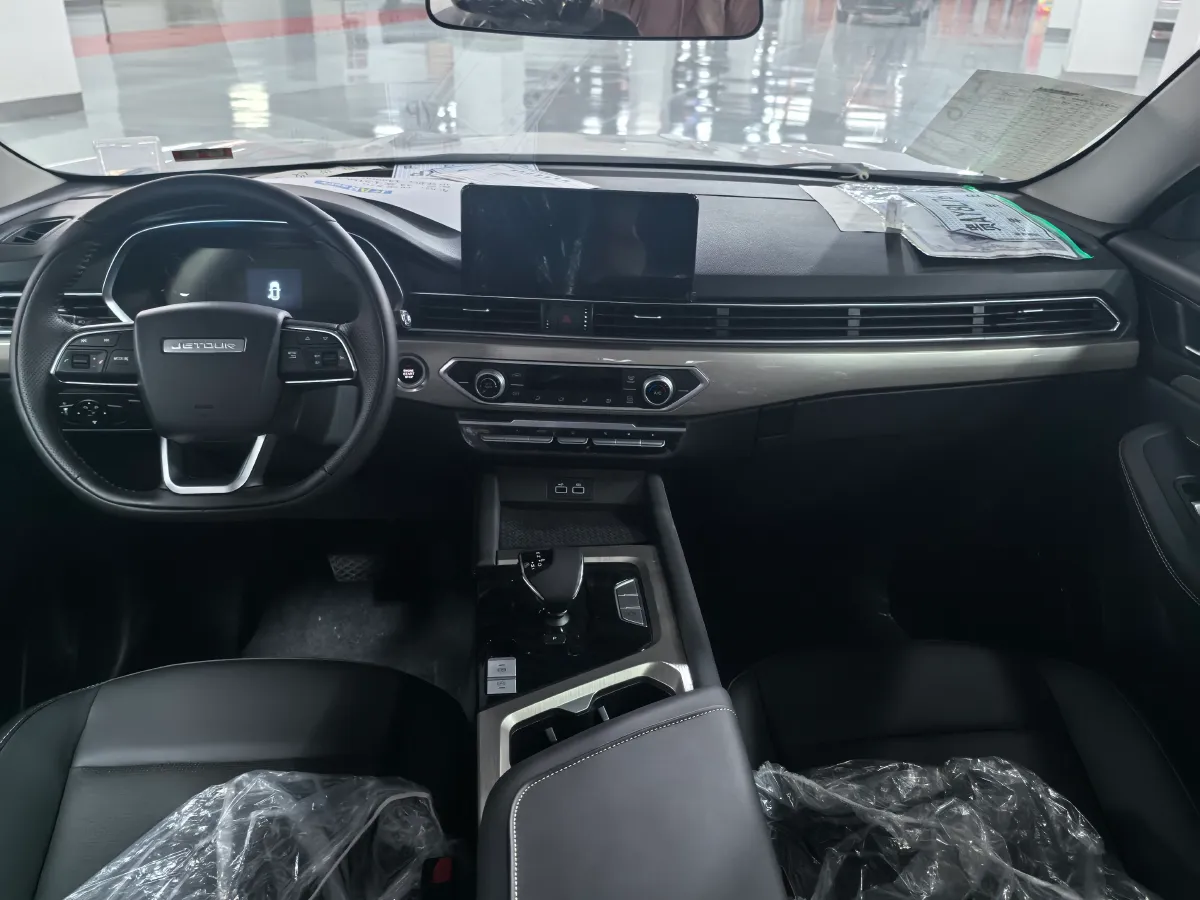 2023 Jetour X70 1.5T 156HP L4 6DCT,autocango,china used car exporter,china ev exporter,chinese used car exporter,chinese used ev exporter