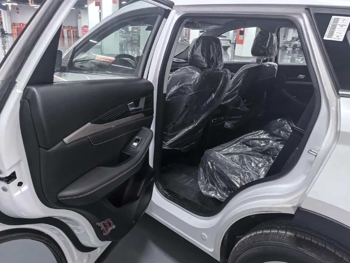 2023 Jetour X70 1.5T 156HP L4 6DCT,autocango,china used car exporter,china ev exporter,chinese used car exporter,chinese used ev exporter