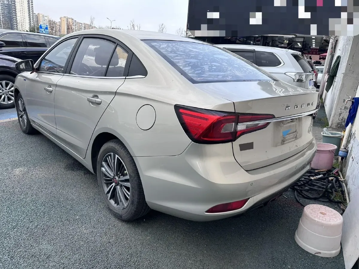2019 Roewe i5 1.5L 120HP L4 CVT,autocango,china used car exporter,china ev exporter,chinese used car exporter,chinese used ev exporter
