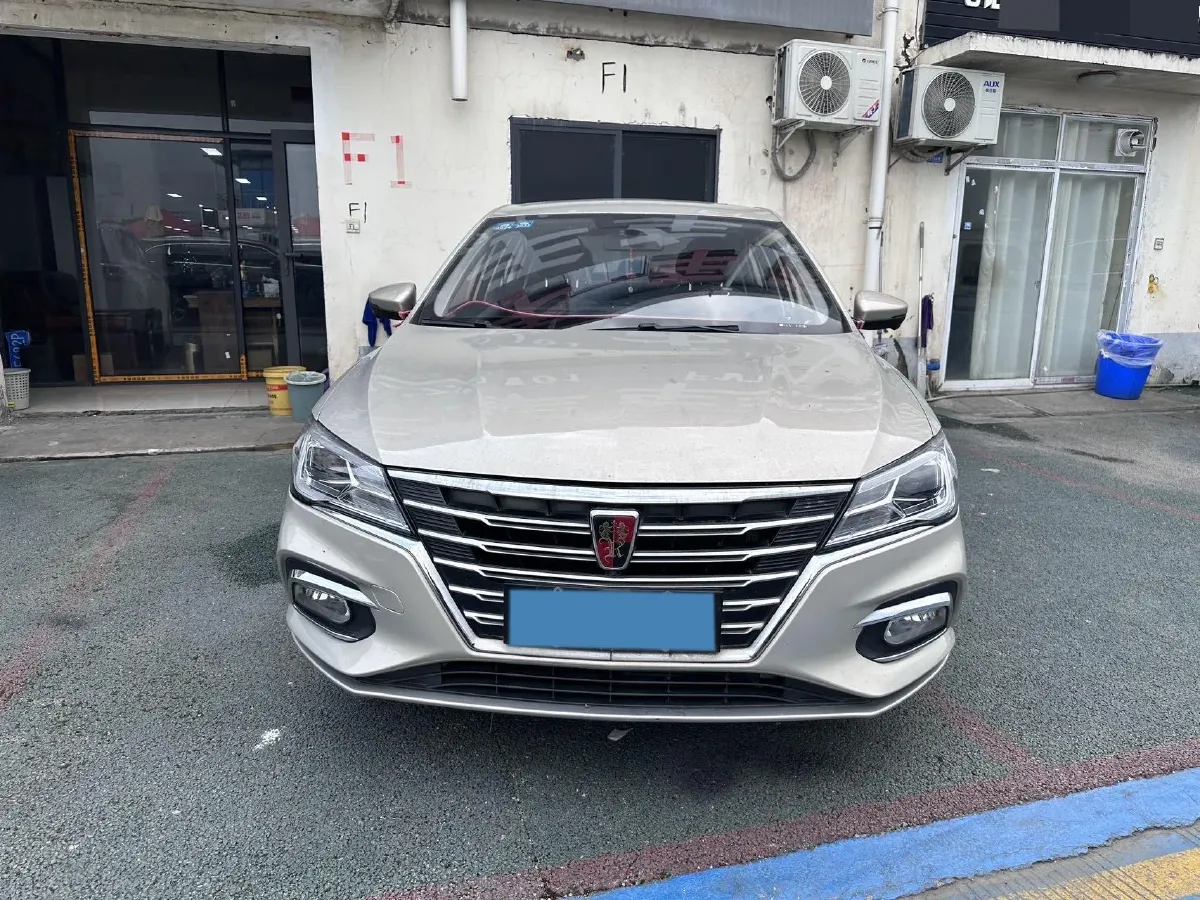 2019 Roewe i5 1.5L 120HP L4 CVT,autocango,china used car exporter,china ev exporter,chinese used car exporter,chinese used ev exporter