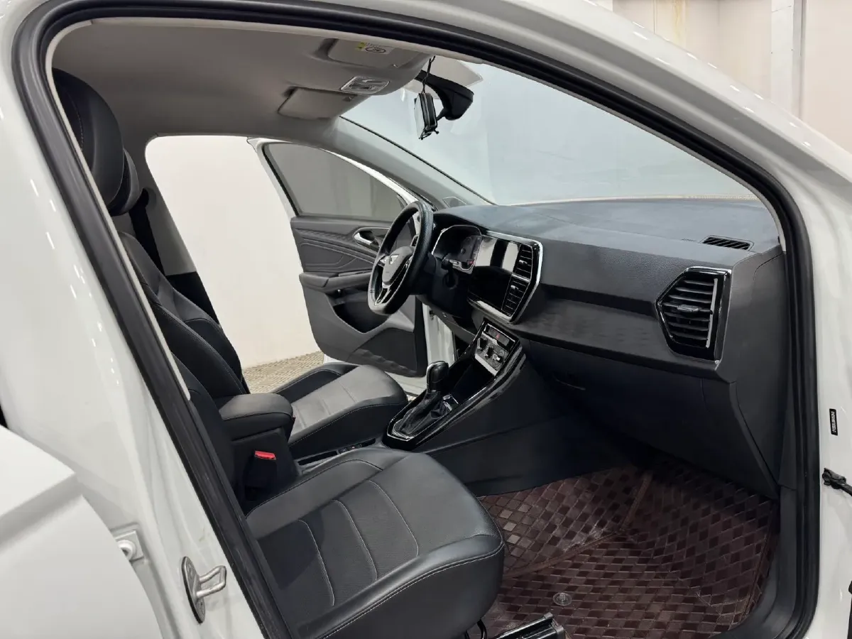 2021 Jetta VS5 1.4T 150HP L4 6AT,autocango,china used car exporter,china ev exporter,chinese used car exporter,chinese used ev exporter