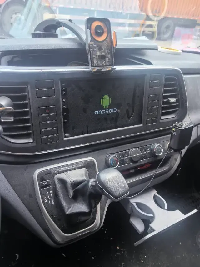 2021 MAXUS XinTu V80 2.0T 127HP L4 6MT,autocango,china used car exporter,china ev exporter,chinese used car exporter,chinese used ev exporter