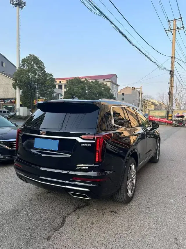 2022 Cadillac XT6 2.0T 237HP L4 9AT,autocango,china used car exporter,china ev exporter,chinese used car exporter,chinese used ev exporter
