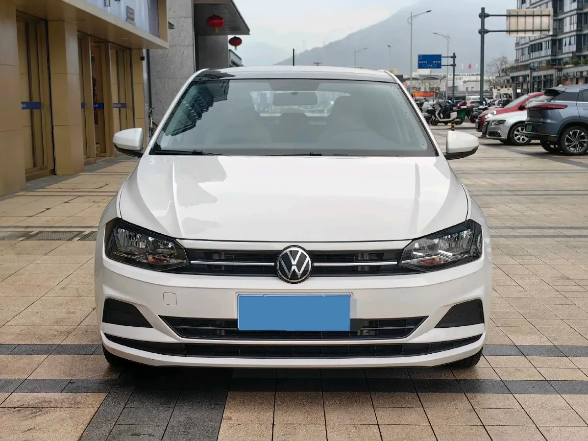 2023 Volkswagen Polo 1.5L 113HP L4 6AT,autocango,china used car exporter,china ev exporter,chinese used car exporter,chinese used ev exporter