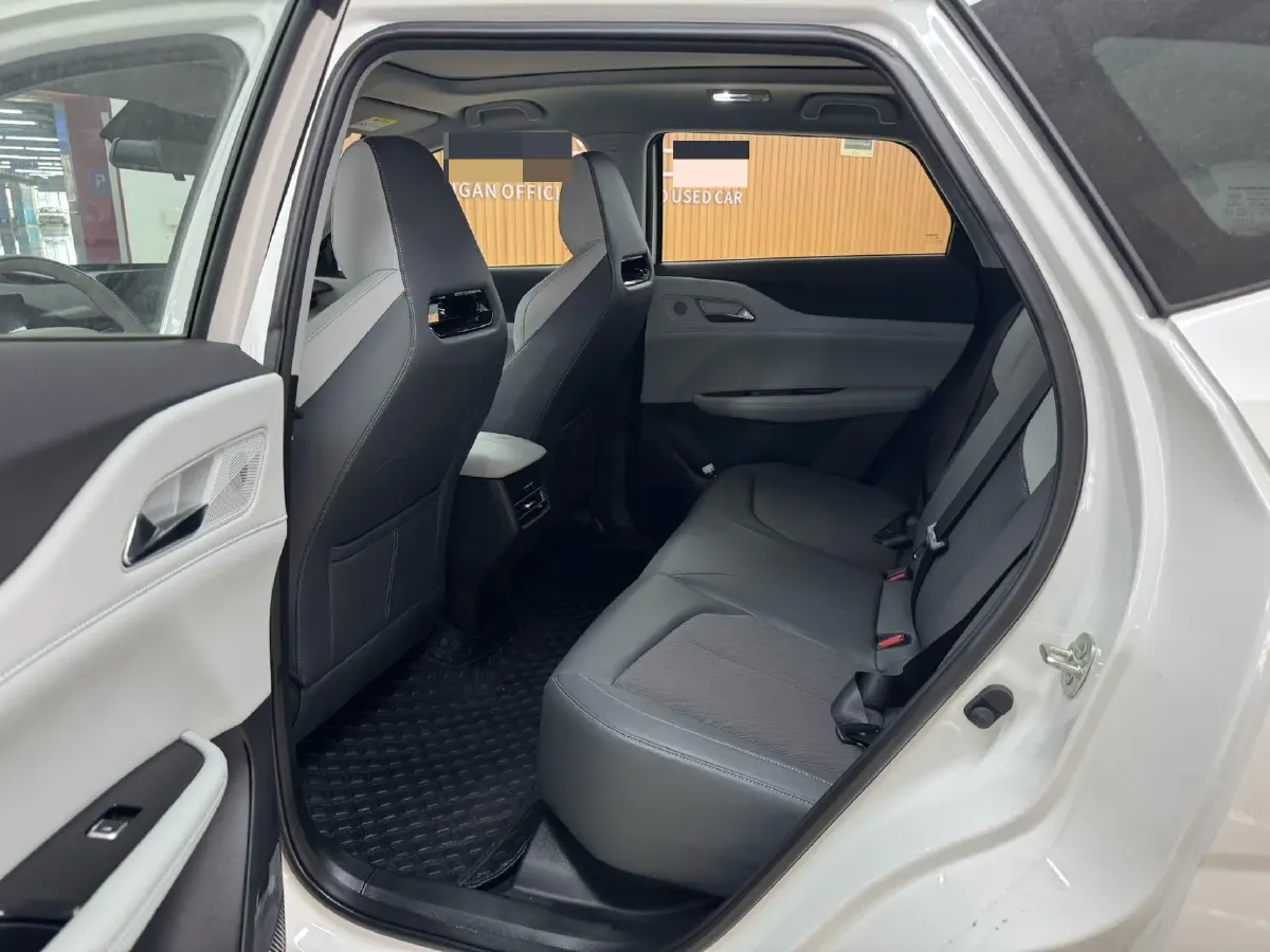 2025 ChangAn UNI-Z 1.5T 188HP L4 7DCT,autocango,china used car exporter,china ev exporter,chinese used car exporter,chinese used ev exporter