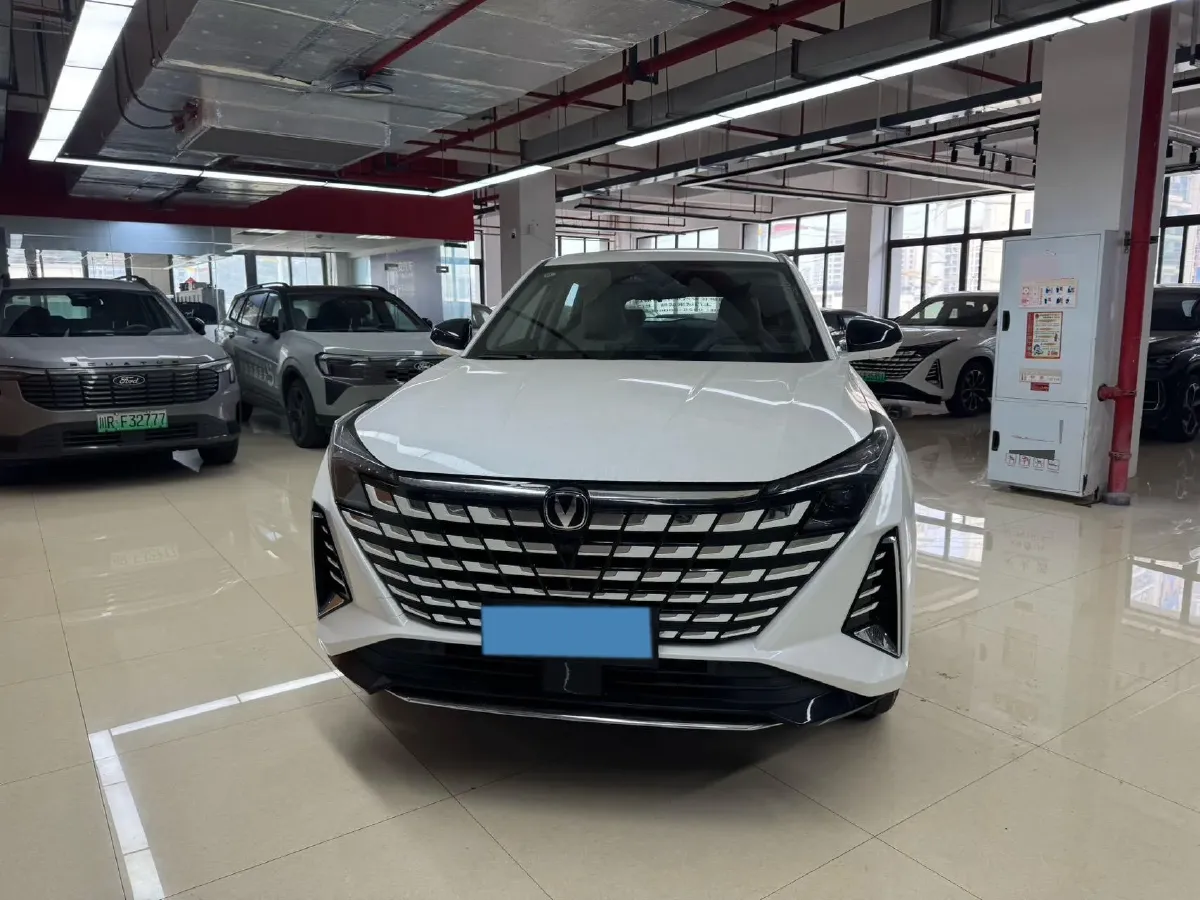 2025 ChangAn UNI-Z 1.5T 188HP L4 7DCT,autocango,china used car exporter,china ev exporter,chinese used car exporter,chinese used ev exporter
