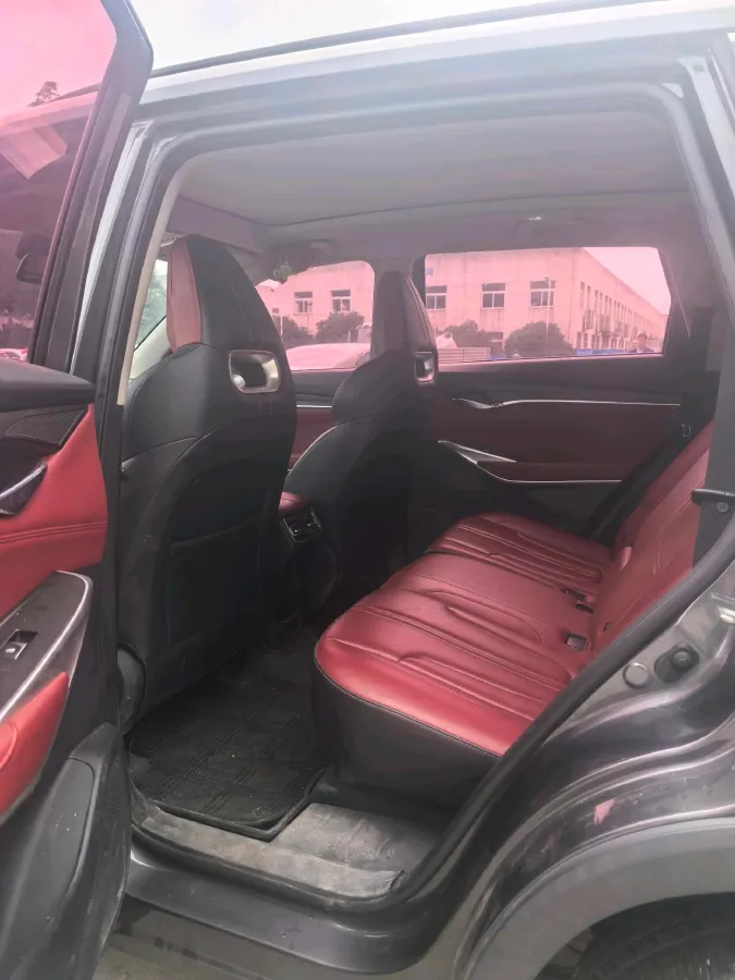 2020 ChangAn CS75 Plus 2.0T 233HP L4 8AT,autocango,china used car exporter,china ev exporter,chinese used car exporter,chinese used ev exporter