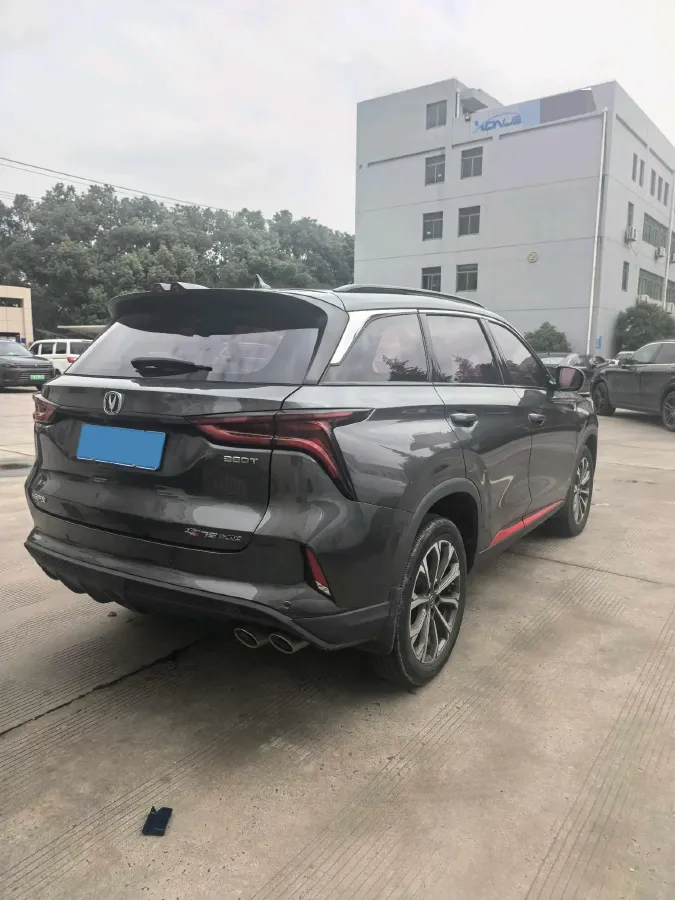 2020 ChangAn CS75 Plus 2.0T 233HP L4 8AT,autocango,china used car exporter,china ev exporter,chinese used car exporter,chinese used ev exporter