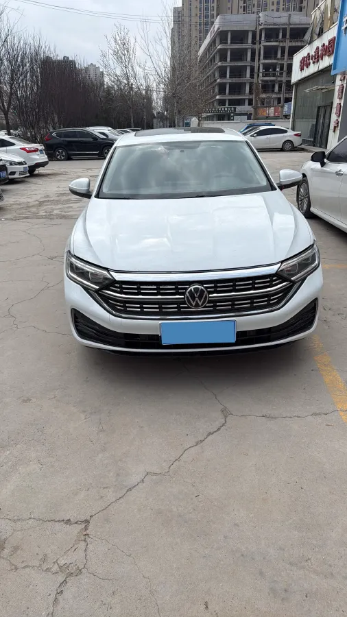 2025 Volkswagen Sagitar 1.5T 160HP L4 7DCT,autocango,china used car exporter,china ev exporter,chinese used car exporter,chinese used ev exporter