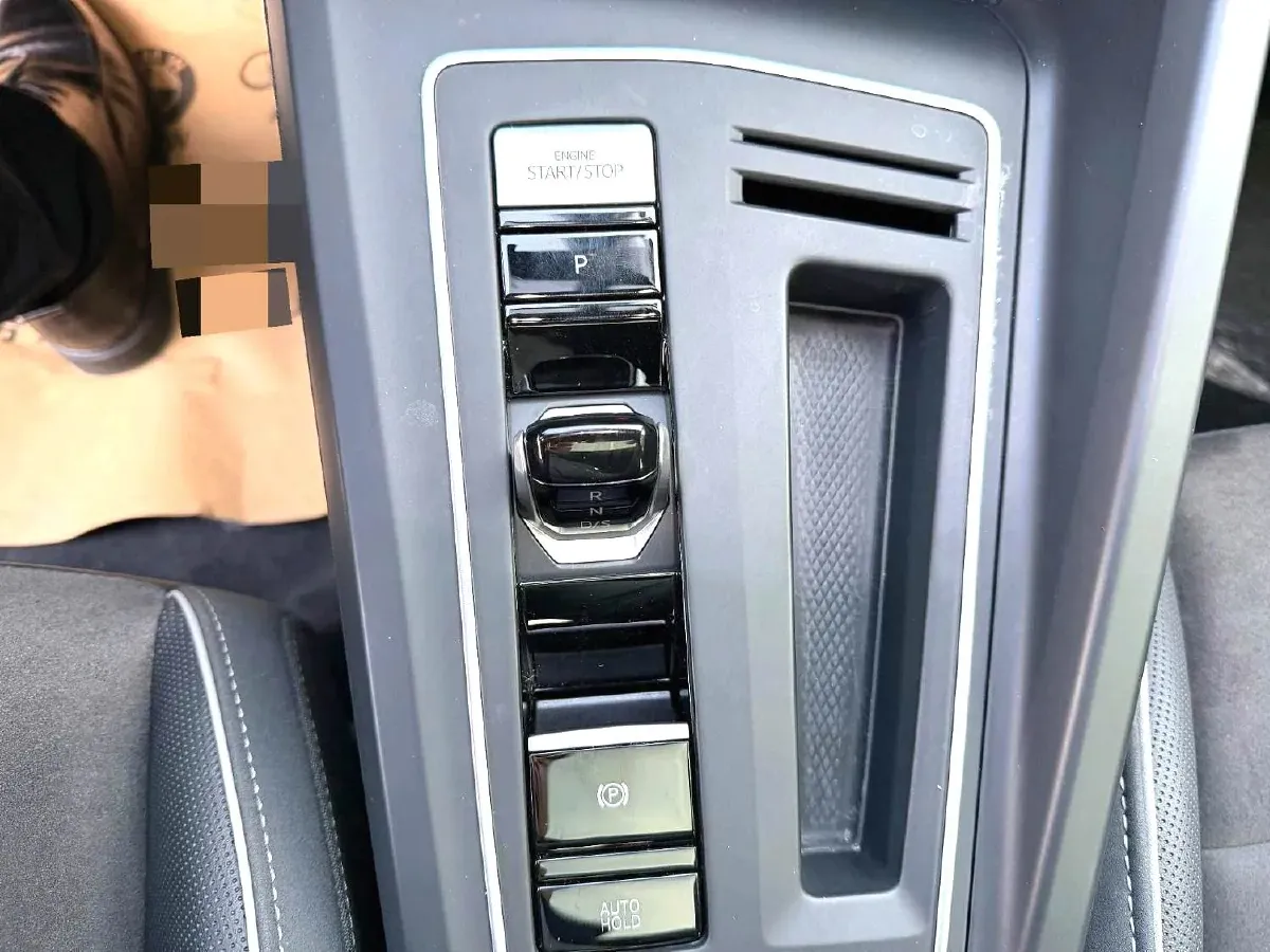 2023 Volkswagen Golf 1.4T 150HP L4 7DCT,autocango,china used car exporter,china ev exporter,chinese used car exporter,chinese used ev exporter