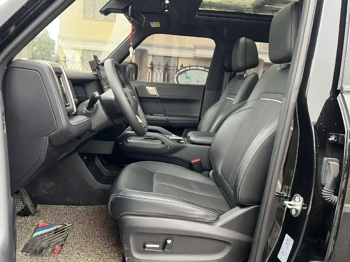 2024 iCAR iCAR 03 BEV 65.69KWH,autocango,china used car exporter,china ev exporter,chinese used car exporter,chinese used ev exporter