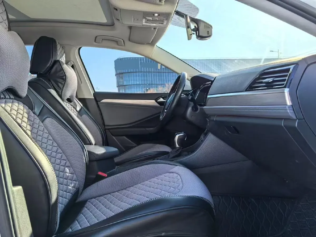 2022 Volkswagen Sagitar 1.4T 150HP L4 7DCT,autocango,china used car exporter,china ev exporter,chinese used car exporter,chinese used ev exporter