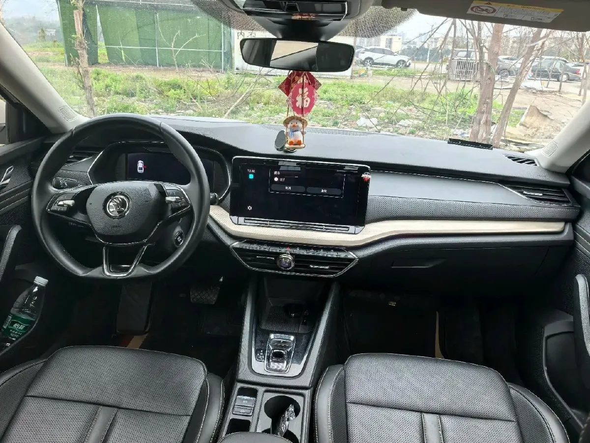 2022 Skoda Octavia 1.4T 150HP L4 7DCT,autocango,china used car exporter,china ev exporter,chinese used car exporter,chinese used ev exporter