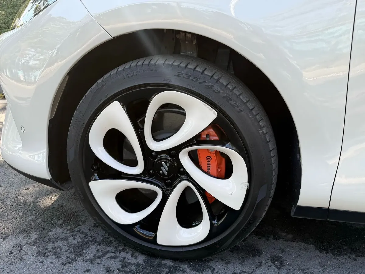 2023 IM LS6 BEV 100KWH,autocango,china used car exporter,china ev exporter,chinese used car exporter,chinese used ev exporter