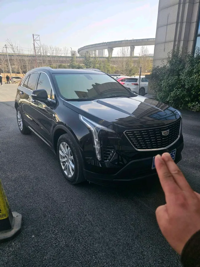 2021 Cadillac XT4 2.0T 237HP L4 9AT,autocango,china used car exporter,china ev exporter,chinese used car exporter,chinese used ev exporter