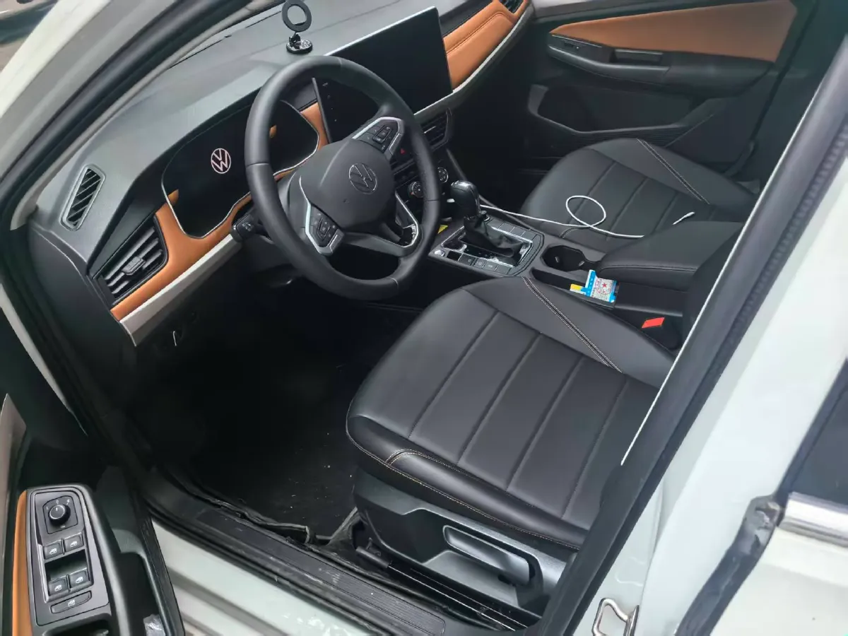 2024 Volkswagen Bora 1.2T 116HP L4 7DCT,autocango,china used car exporter,china ev exporter,chinese used car exporter,chinese used ev exporter