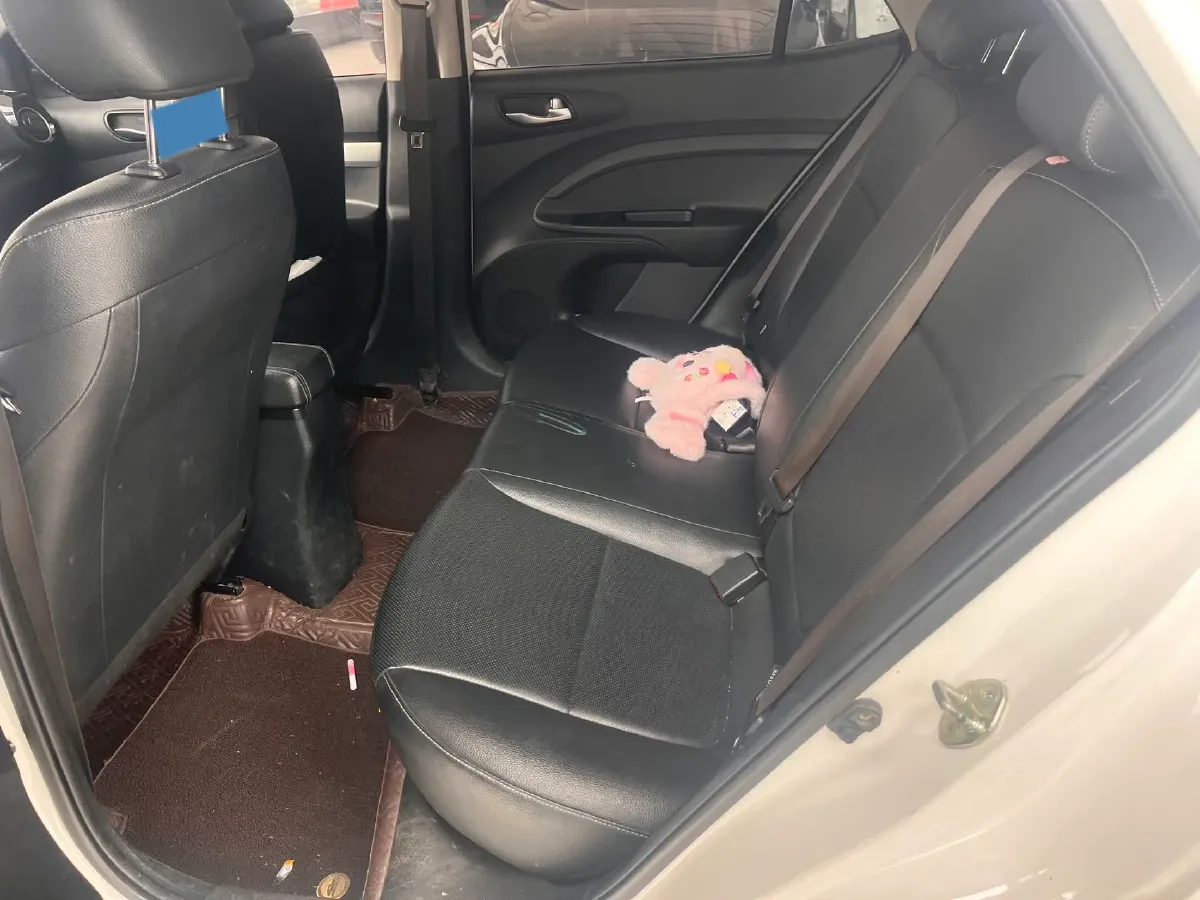 2019 Kia KX1 1.4L 100HP L4 6AT,autocango,china used car exporter,china ev exporter,chinese used car exporter,chinese used ev exporter