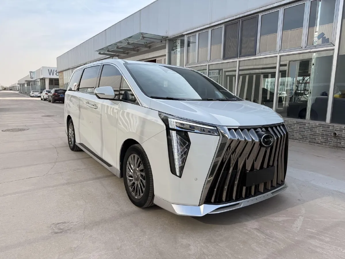 2024 GAC Trumpchi M8 2.0T 252HP L4 8AT,autocango,china used car exporter,china ev exporter,chinese used car exporter,chinese used ev exporter