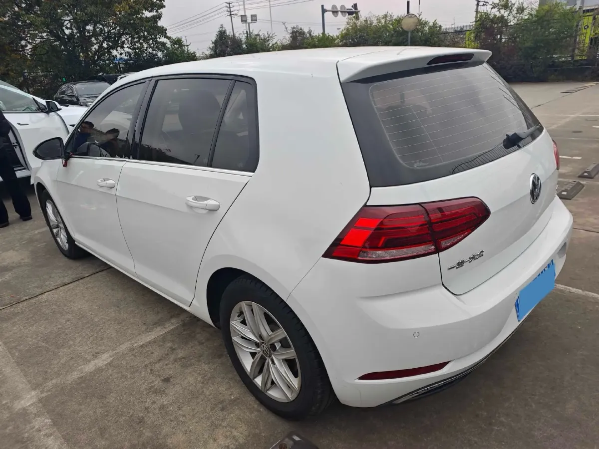 2018 Volkswagen Golf 1.4T 131HP L4 7DCT,autocango,china used car exporter,china ev exporter,chinese used car exporter,chinese used ev exporter