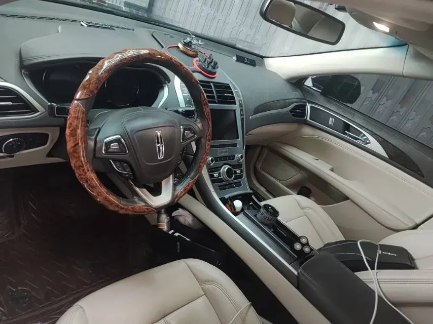 2019 BMW X2 1.5T 140HP L3 7DCT,autocango,china used car exporter,china ev exporter,chinese used car exporter,chinese used ev exporter