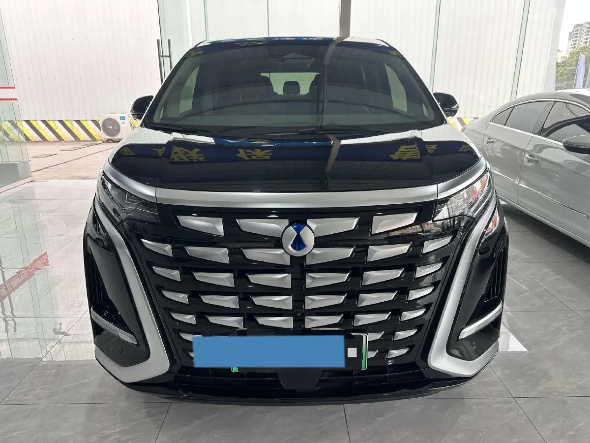 2022 Mercedes-Benz GLC Class 2.0T 197HP L4 9AT,autocango,china used car exporter,china ev exporter,chinese used car exporter,chinese used ev exporter