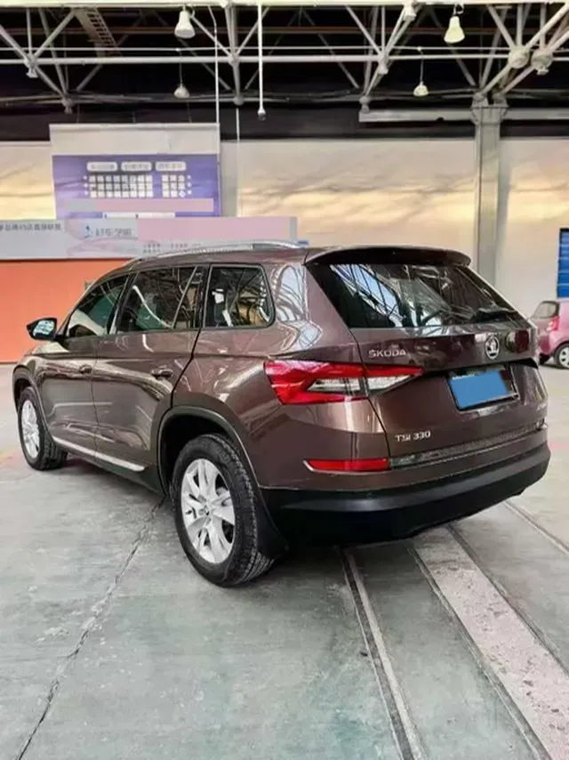2018 Skoda Kodiak 2.0T 186HP L4 7DCT,autocango,china used car exporter,china ev exporter,chinese used car exporter,chinese used ev exporter