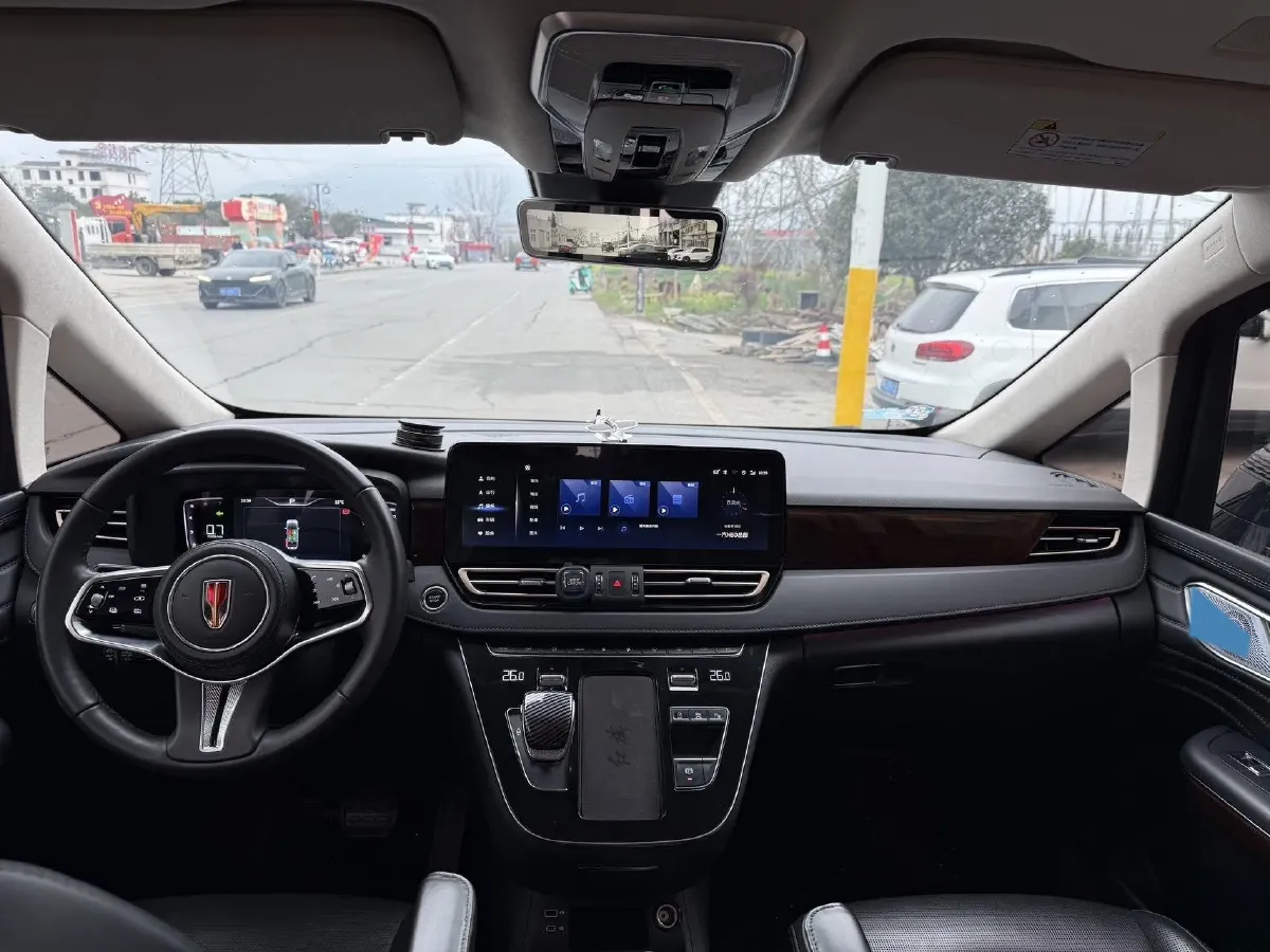 2023 HongQi HQ9 2.0T 252HP L4 8AT,autocango,china used car exporter,china ev exporter,chinese used car exporter,chinese used ev exporter