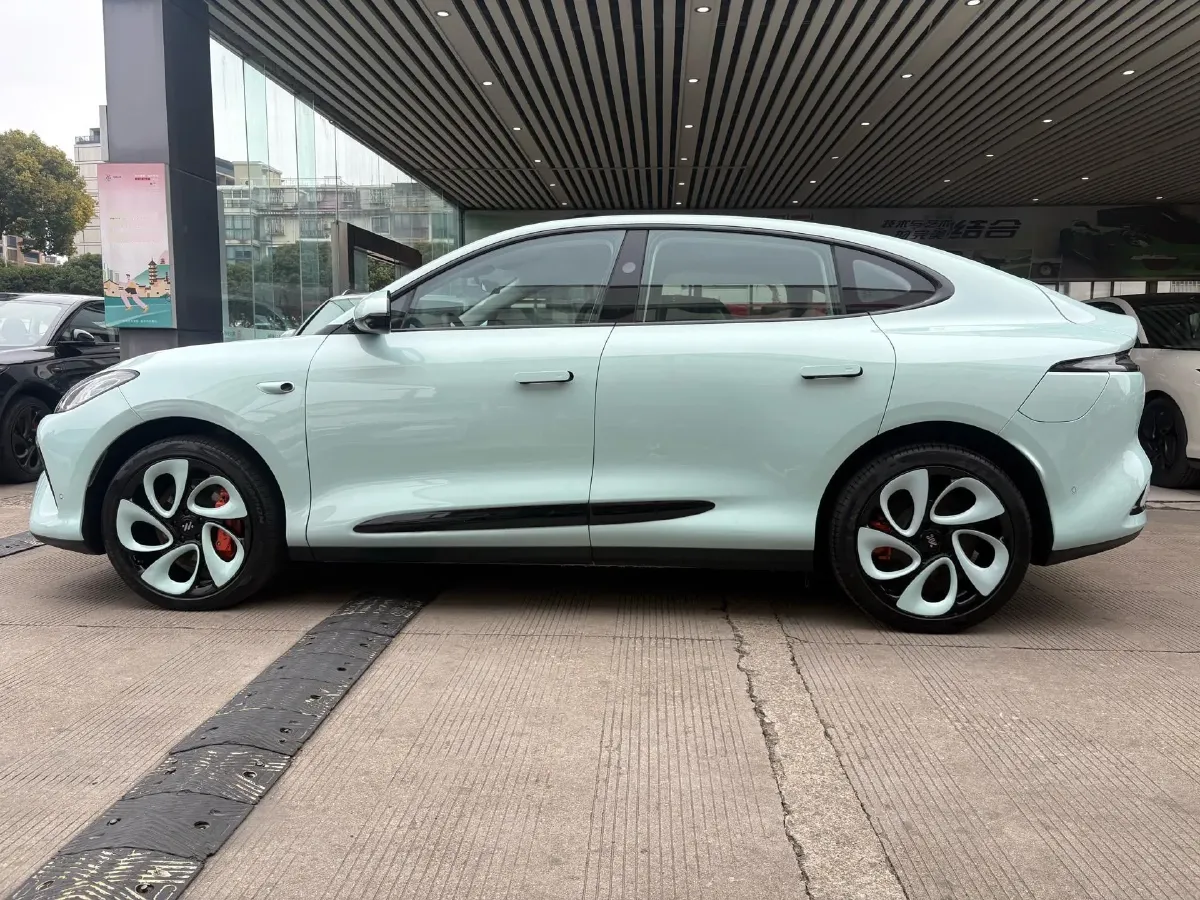 2023 IM LS6 BEV 100KWH,autocango,china used car exporter,china ev exporter,chinese used car exporter,chinese used ev exporter