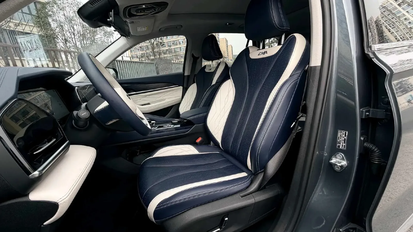 2022 Citroen C5 X 1.6T 175HP L4 8AT,autocango,china used car exporter,china ev exporter,chinese used car exporter,chinese used ev exporter