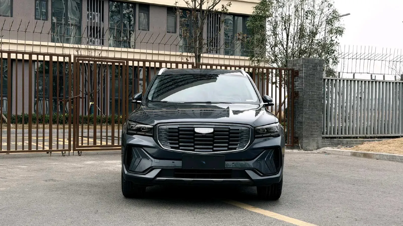 2022 Citroen C5 X 1.6T 175HP L4 8AT,autocango,china used car exporter,china ev exporter,chinese used car exporter,chinese used ev exporter