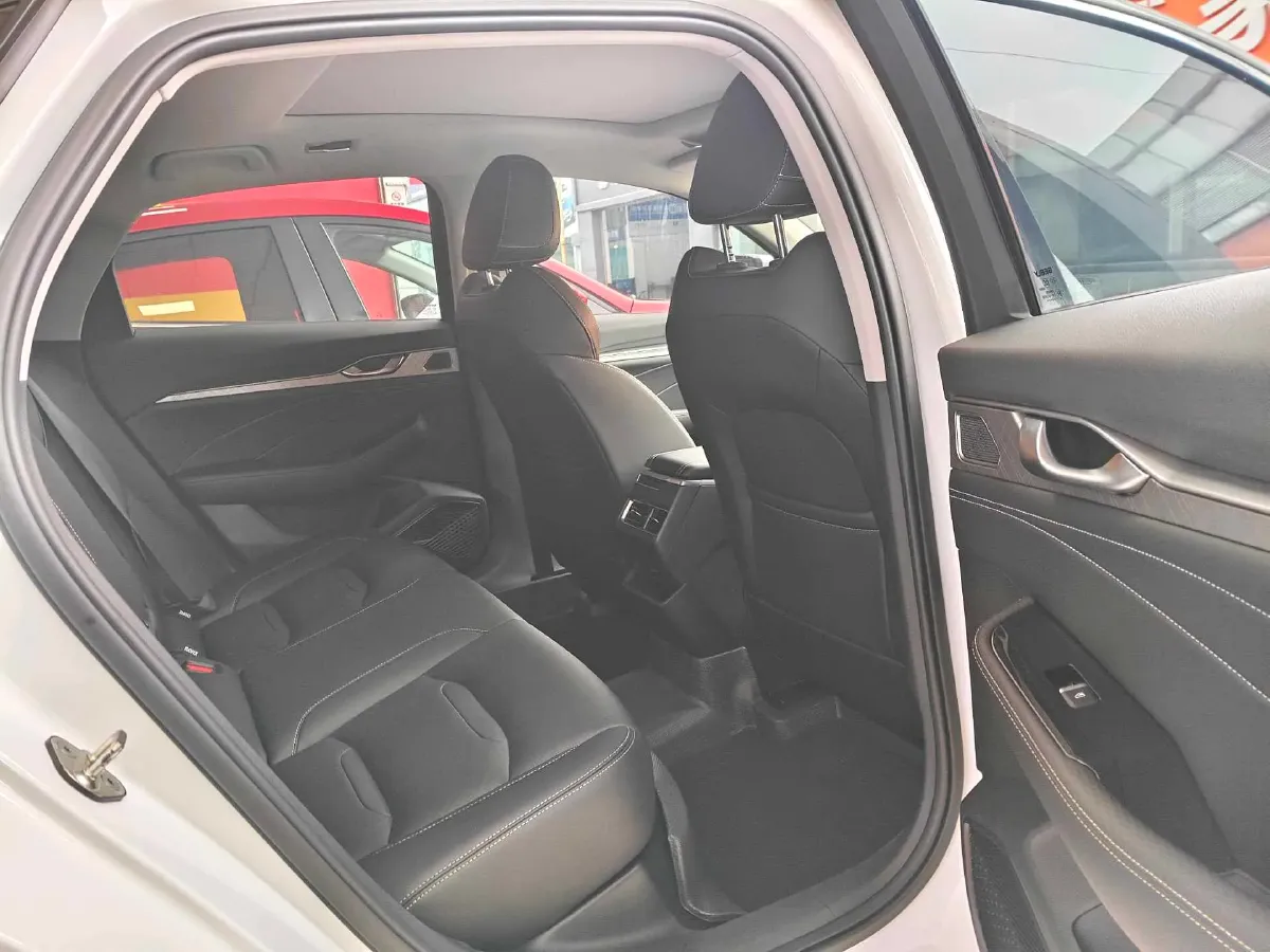 2021 Geely Preface 2.0T 190HP L4 7DCT,autocango,china used car exporter,china ev exporter,chinese used car exporter,chinese used ev exporter