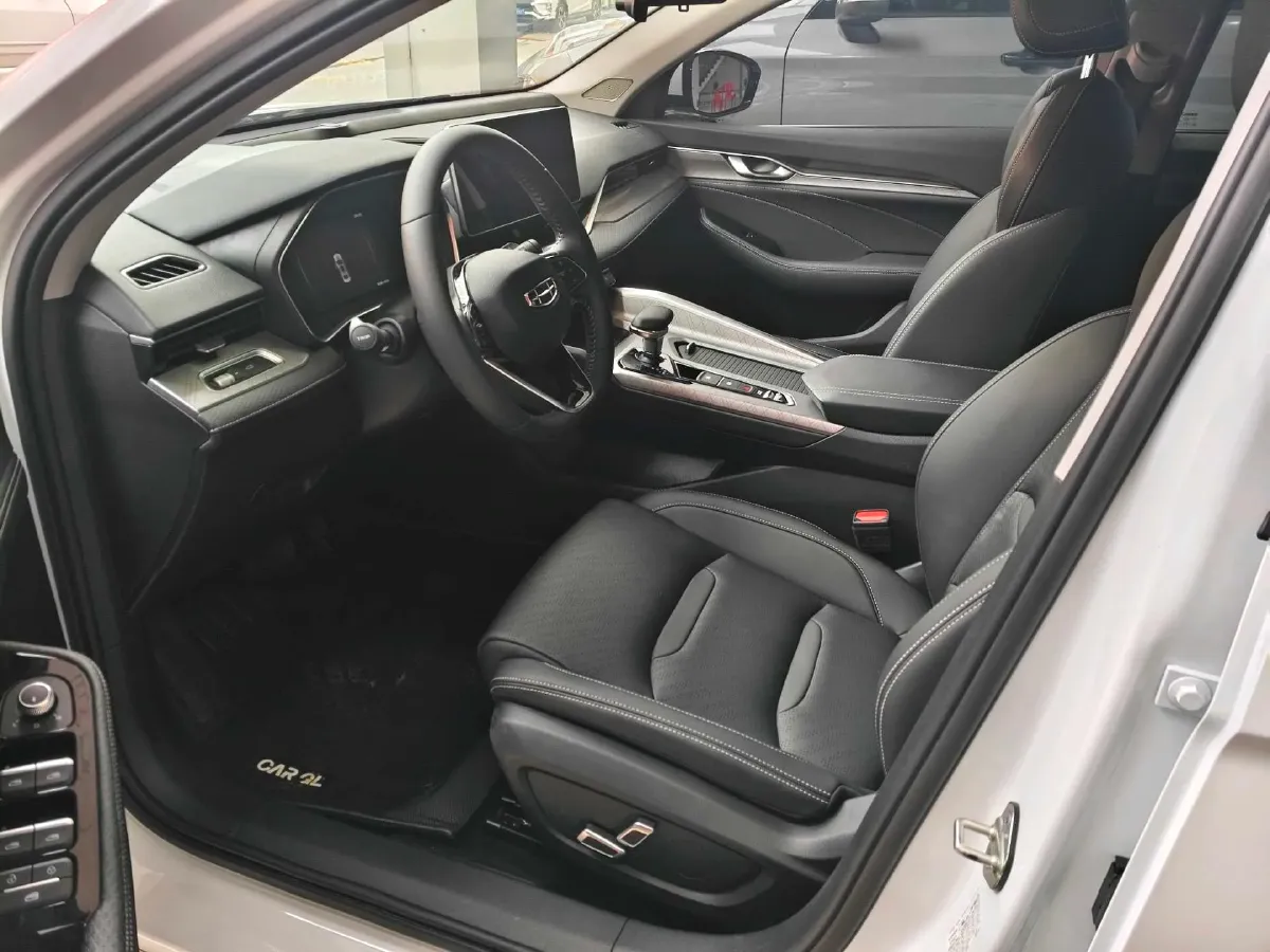 2021 Geely Preface 2.0T 190HP L4 7DCT,autocango,china used car exporter,china ev exporter,chinese used car exporter,chinese used ev exporter