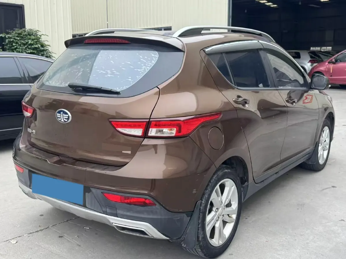 2017 FAW Jumpal D60 1.5L 113HP L4 5MT,autocango,china used car exporter,china ev exporter,chinese used car exporter,chinese used ev exporter