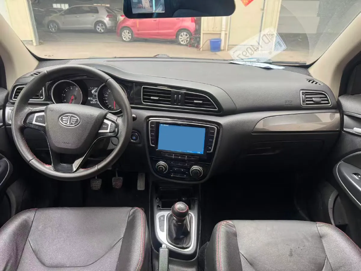 2017 FAW Jumpal D60 1.5L 113HP L4 5MT,autocango,china used car exporter,china ev exporter,chinese used car exporter,chinese used ev exporter