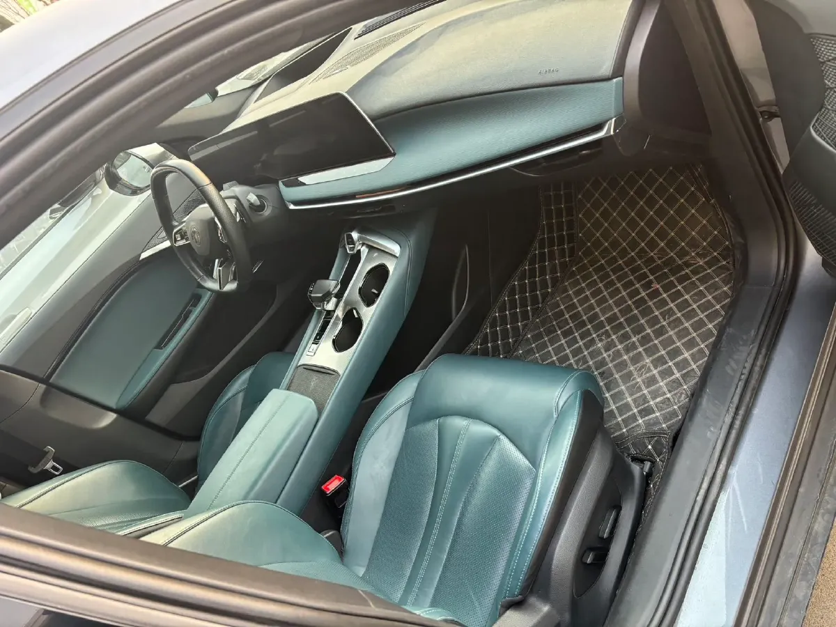 2023 MG 7 2.0T 261HP L4 9AT,autocango,china used car exporter,china ev exporter,chinese used car exporter,chinese used ev exporter