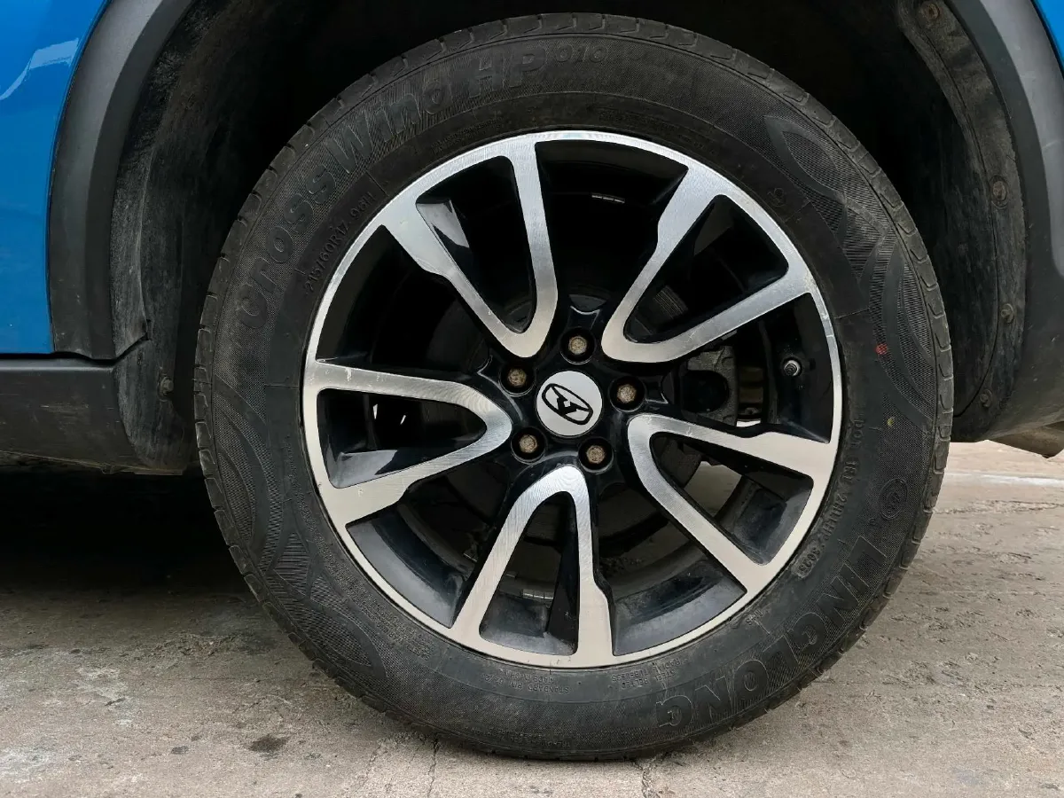 2019 KaiYi X3 1.5L 116HP L4 5MT,autocango,china used car exporter,china ev exporter,chinese used car exporter,chinese used ev exporter