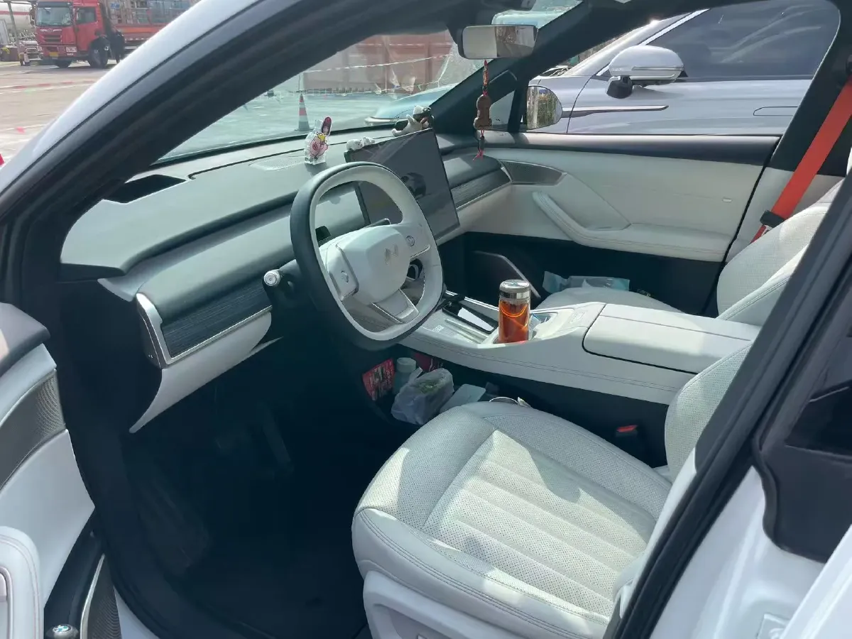 2024 ONVO L60 BEV 60KWH,autocango,china used car exporter,china ev exporter,chinese used car exporter,chinese used ev exporter