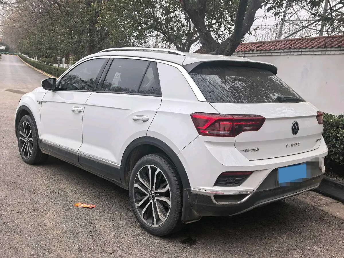 2022 Volkswagen T-Roc 1.4T 150HP L4 7DCT,autocango,china used car exporter,china ev exporter,chinese used car exporter,chinese used ev exporter