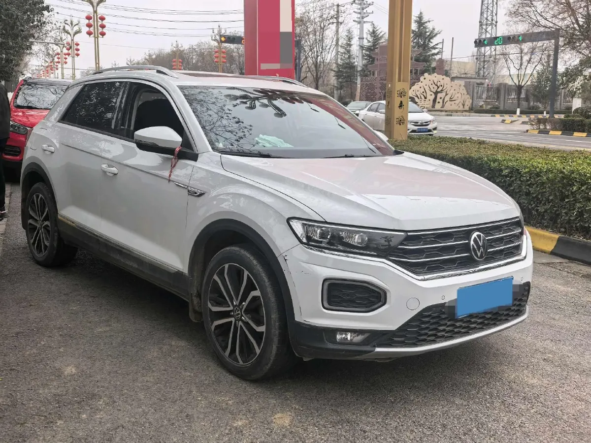 2022 Volkswagen T-Roc 1.4T 150HP L4 7DCT,autocango,china used car exporter,china ev exporter,chinese used car exporter,chinese used ev exporter